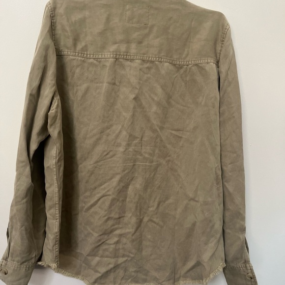 Rails Sparrow Safari Button-Up Linen Blend Shirt in Ochre (L) - Picture 8 of 8